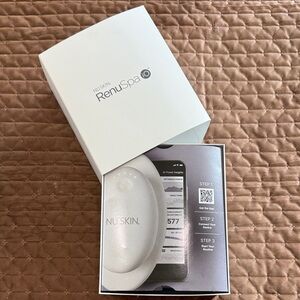 Nu Skin® RenuSpa iO®